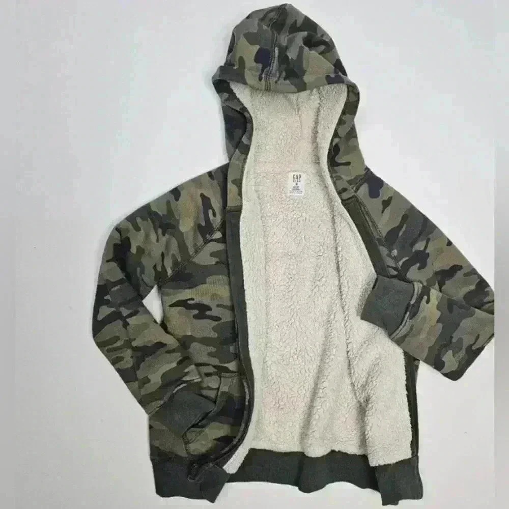 Kid’s Gap camo hoodie, sherpa lined, size M, - Picture 2 of 4